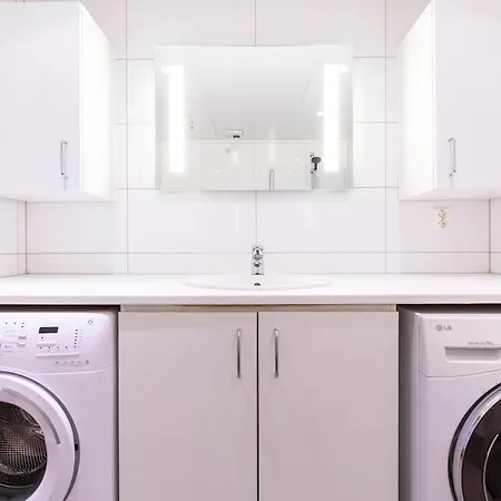 Apartament By The Sea *