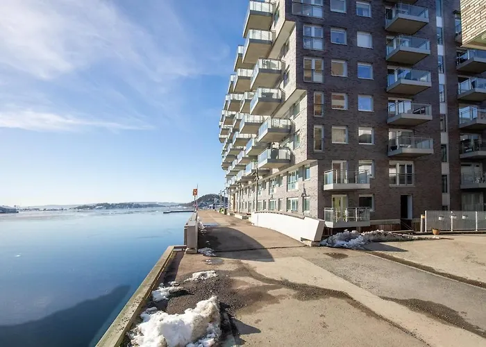 By The Sea Oslo